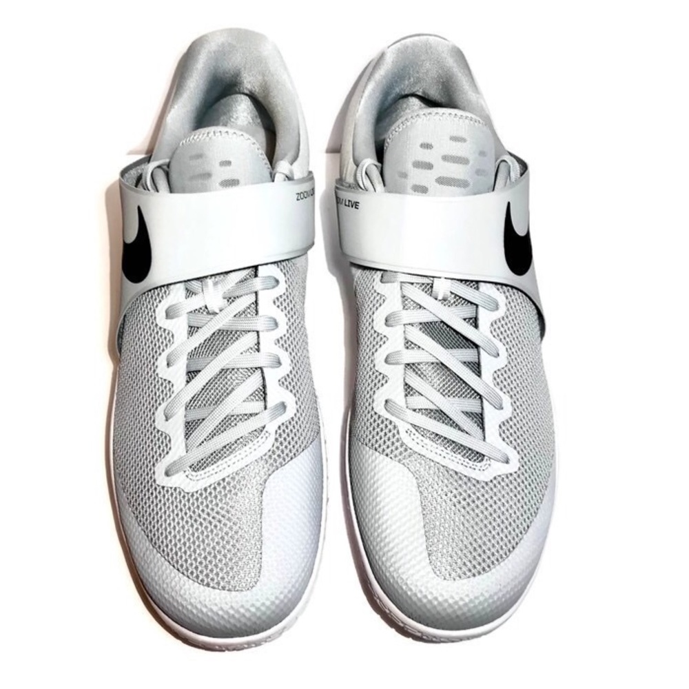 NEW Nike Zoom Live Sneakers